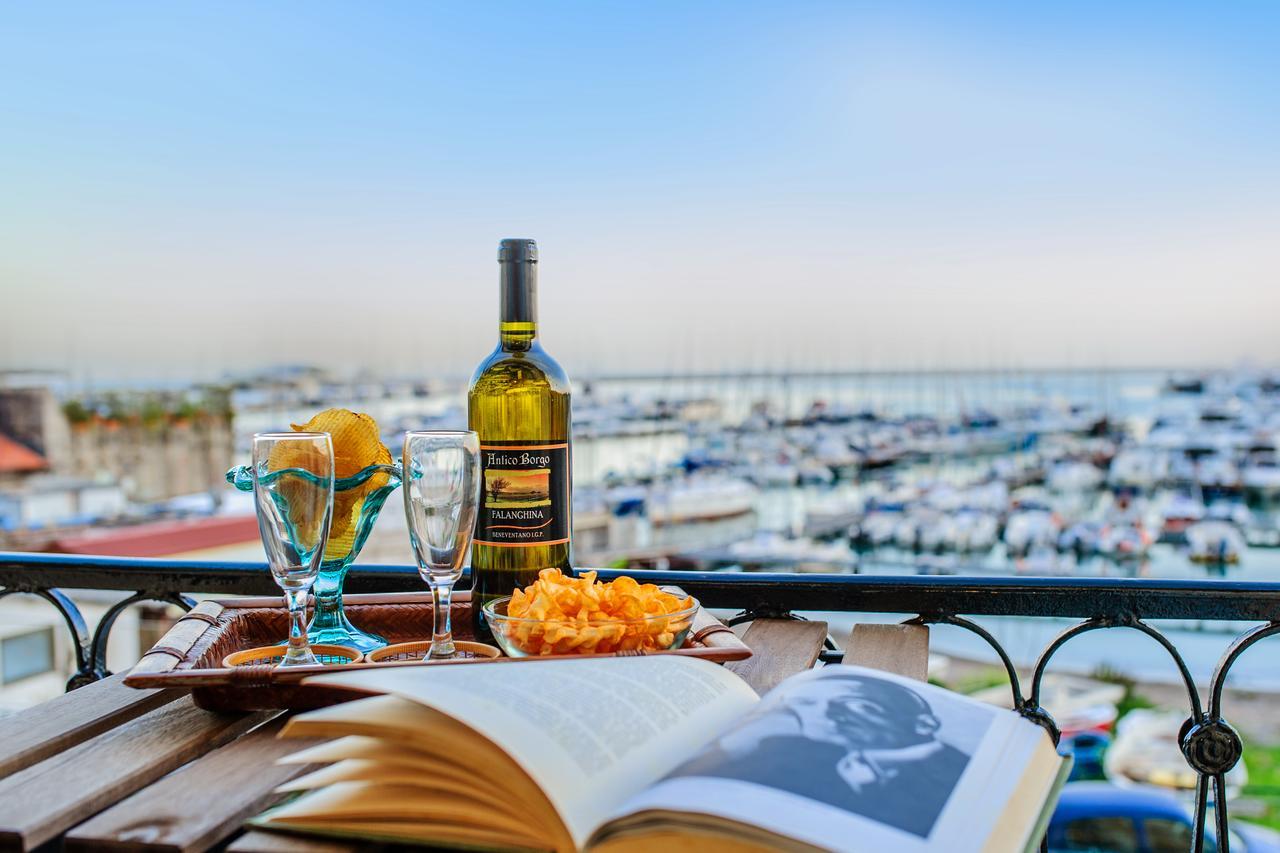 Margherita'S Apartment Salerno Dış mekan fotoğraf