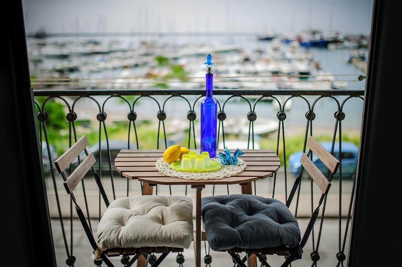 Margherita'S Apartment Salerno Dış mekan fotoğraf